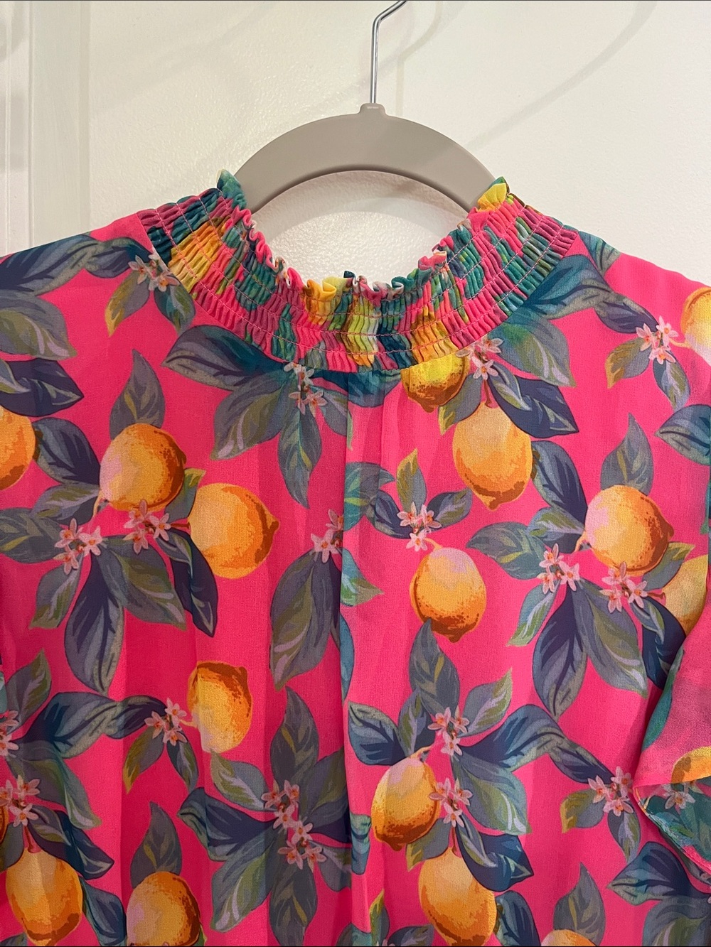 Sam Edelman Tropical Lemon Print High Neck Chiffon Shift Dress Size 12 Pink NWT - Picture 3 of 11